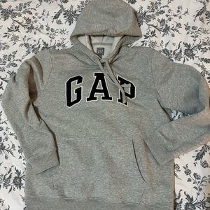 GAP Men’s Logo Pullover Hoodie
